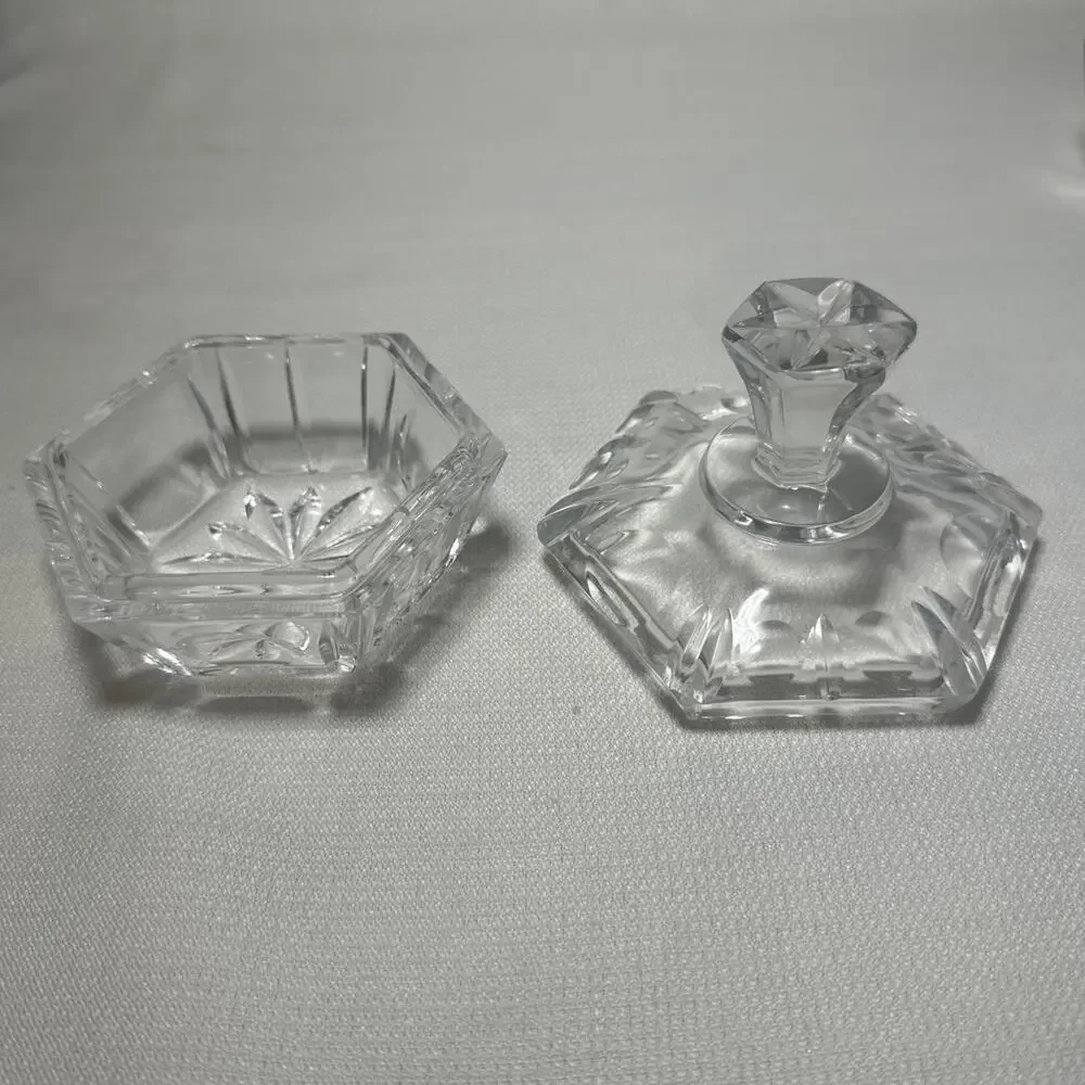 4 Pc Vintage Crystal Vanity Set Art Deco Bowl Bottle Decanter Starburst